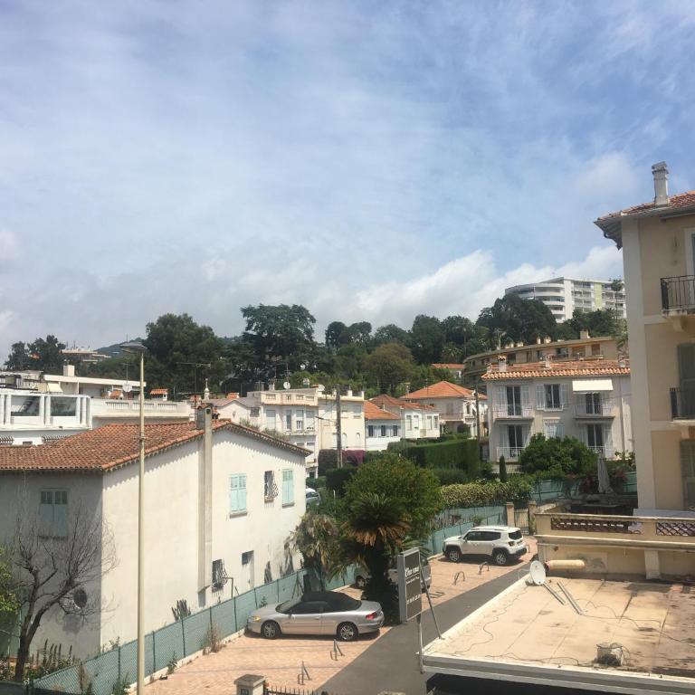 Cannes center terrace AC Wifi 200 m from sea behind Martinez - Apartamento Estudio con balcón - 11