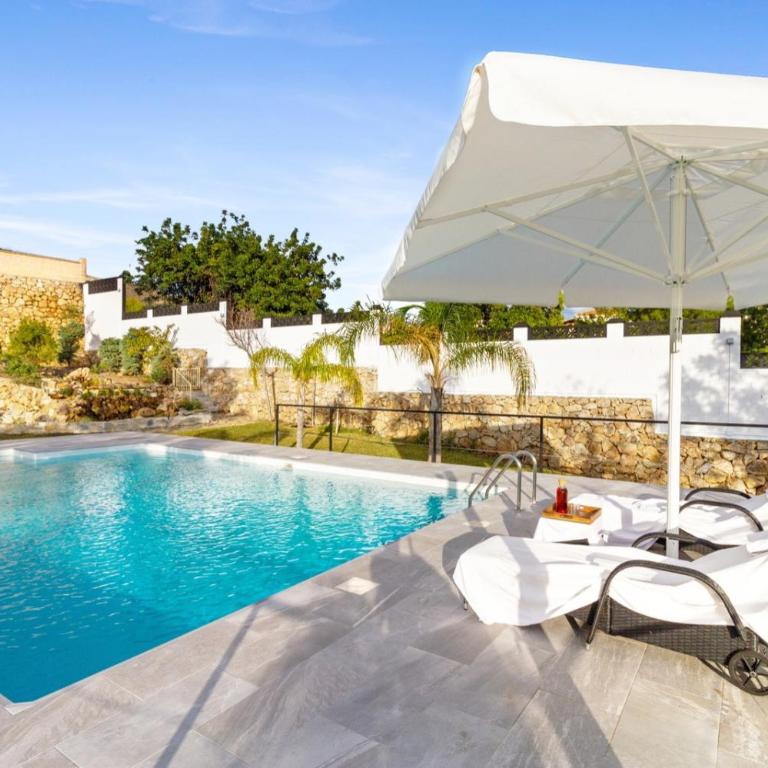 Villa Blanca - Luxury Dream Holiday Home - Villa with Private Pool - 2
