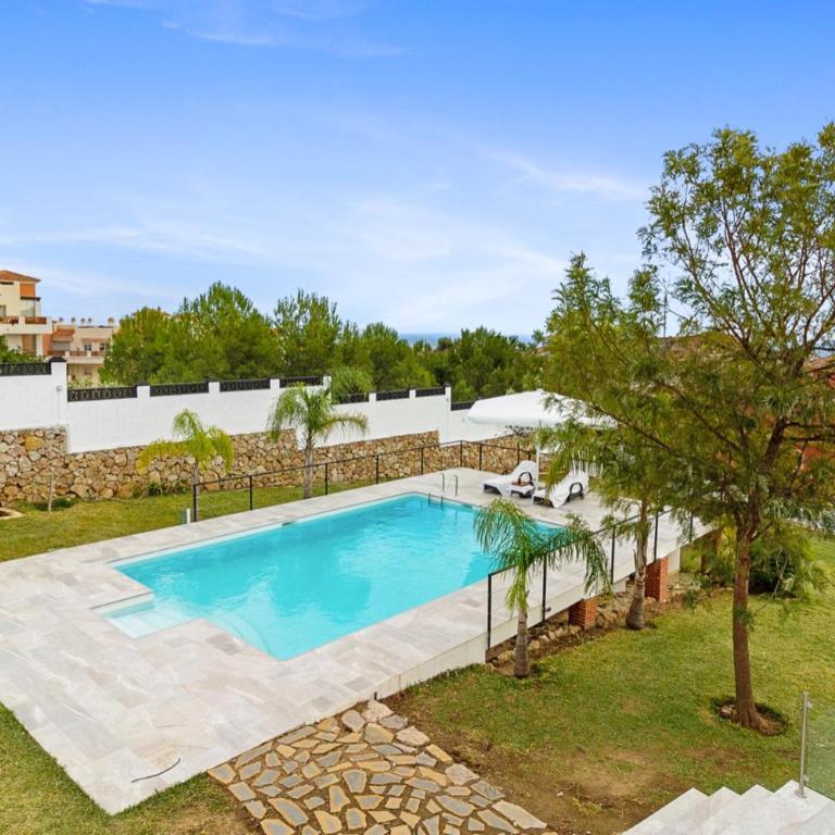 Villa Blanca - Luxury Dream Holiday Home - Villa with Private Pool - 3