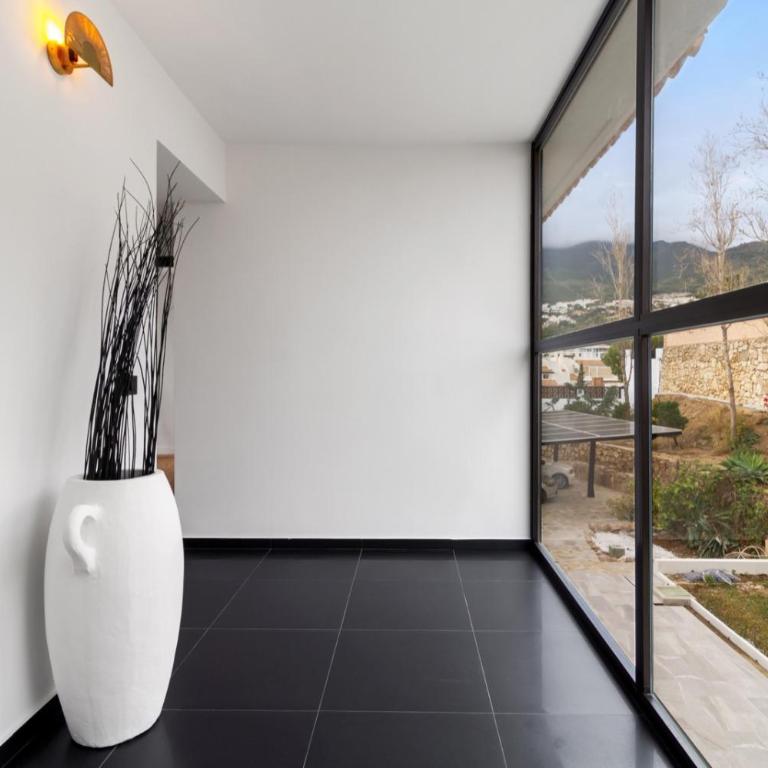 Villa Blanca - Luxury Dream Holiday Home - Villa with Private Pool - 35