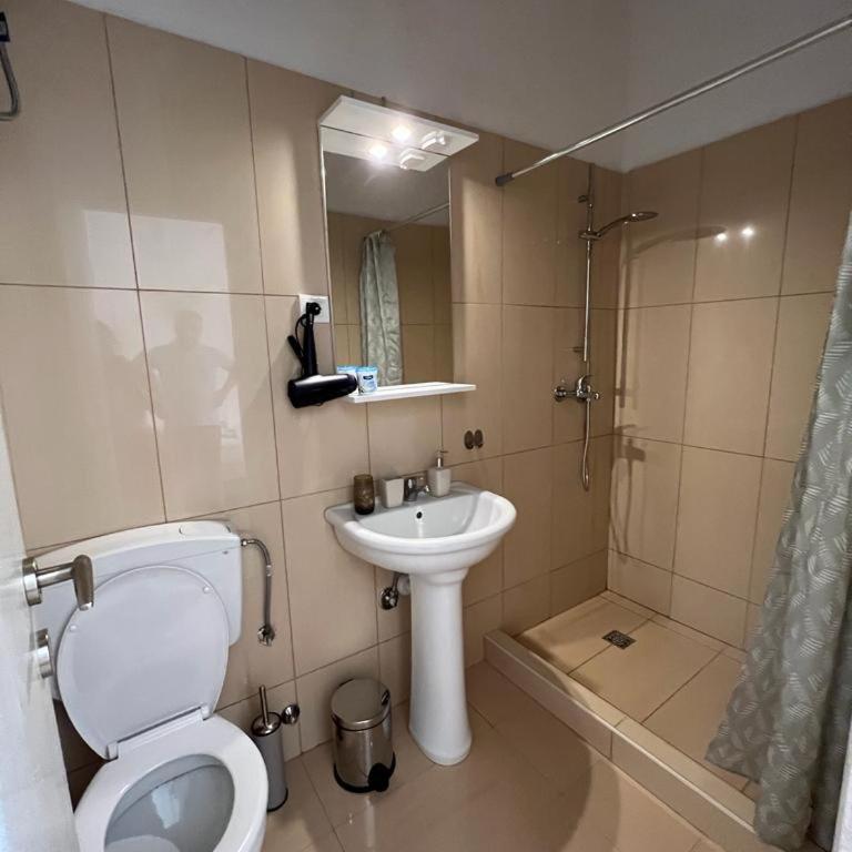 Royal House - Triple Room with View - 6