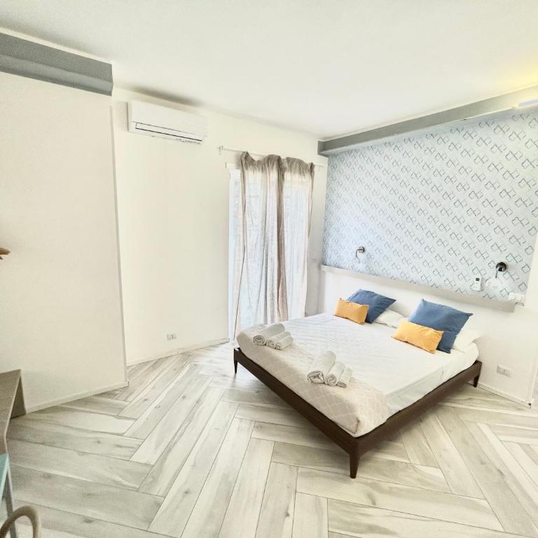 Luisella - UN LETTO IDEALE - Camera Deluxe - 7