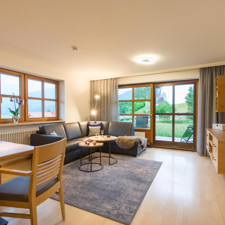 Ferienwohnung Alpentraum-Panorama Chalet - Apartment mit 1 Schlafzimmer - 2