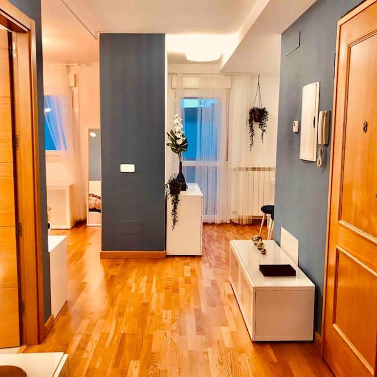 PENTHOUSE INDEPENDIENTE a 3 paradas en metro de ATOCHA (estacion central Madrid) - Estudio - 8