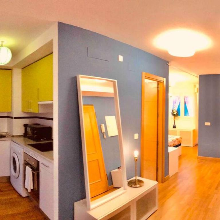 PENTHOUSE INDEPENDIENTE a 3 paradas en metro de ATOCHA (estacion central Madrid) - Estudio - 22