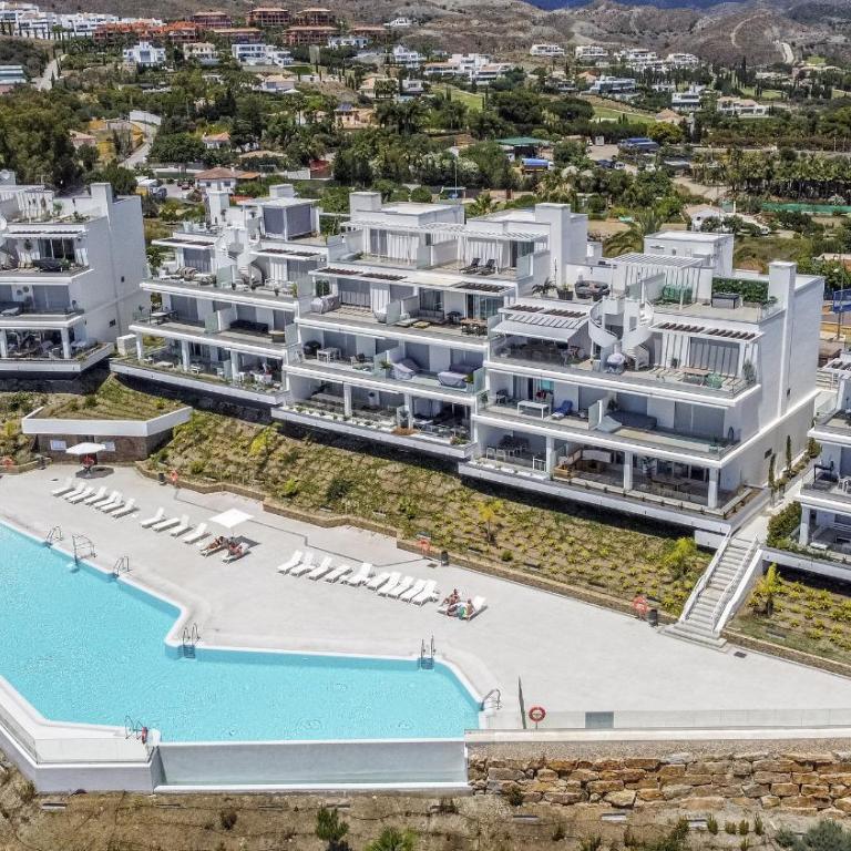 ViVi Homes - Han Pool, Golf & Terrace - Apartment - 24