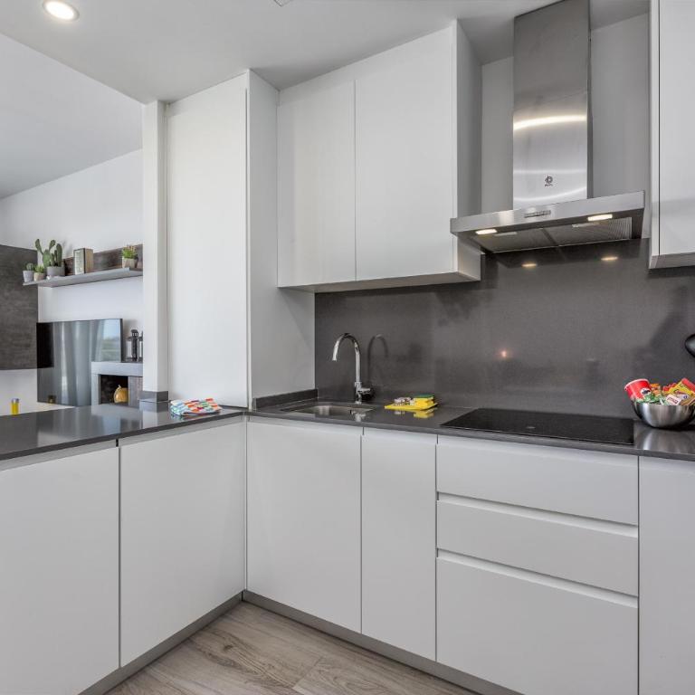 ViVi Homes - Han Pool, Golf & Terrace - Apartment - 4