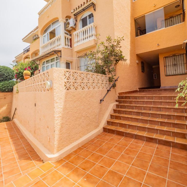 Cubo's El Faro Beach Apartment with Pool - Apartamento - 42