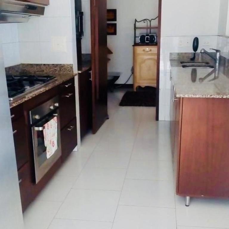 Vista directa al mar con amplia terraza y 3 habitaciones - Apartamento de 3 dormitorios - 34