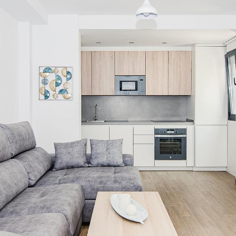 Nautilus 3 - Elegante Apartamento para 6 con Piscina, Wifi y AC en Rota - Apartamento de 3 dormitorios - 3