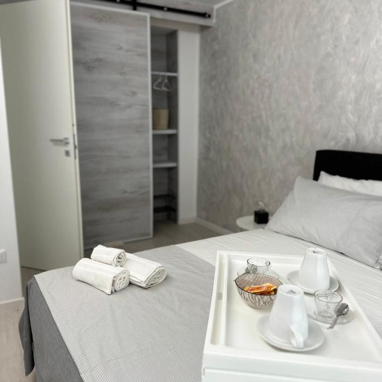 Casa InCentro a 300 mt dal mare - Two-Bedroom House - 10