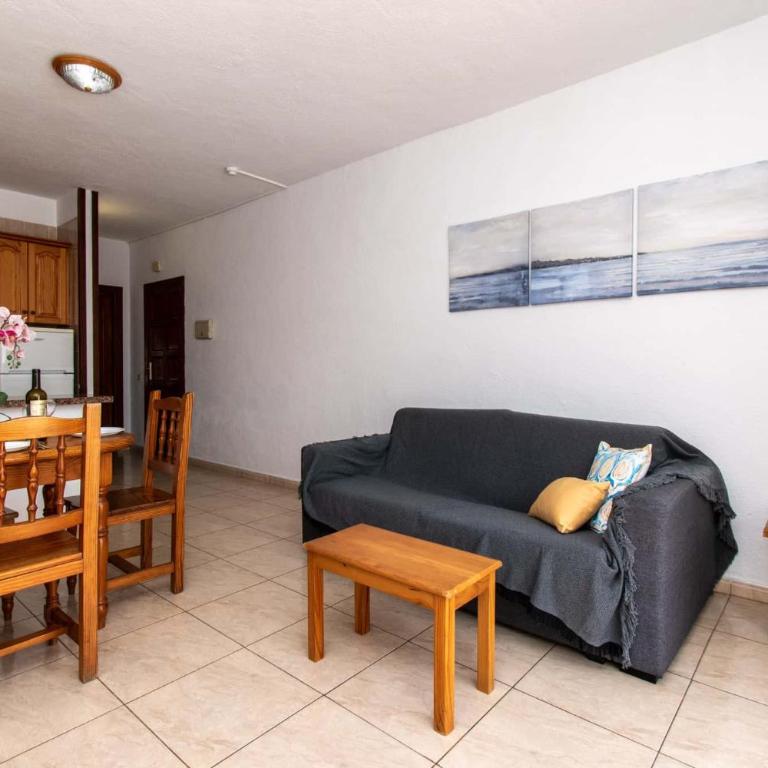 Las Blanquitas 3 - One-Bedroom Apartment - 12