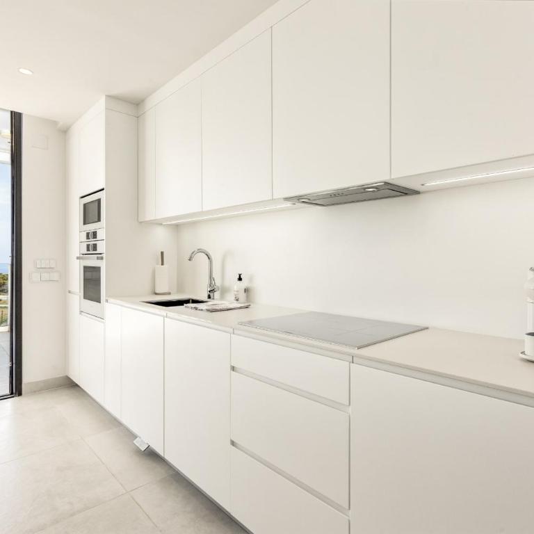 ViVi Homes - Panorama Pool, Golf, Terrace & Sea View - Apartment with Sea View - 12