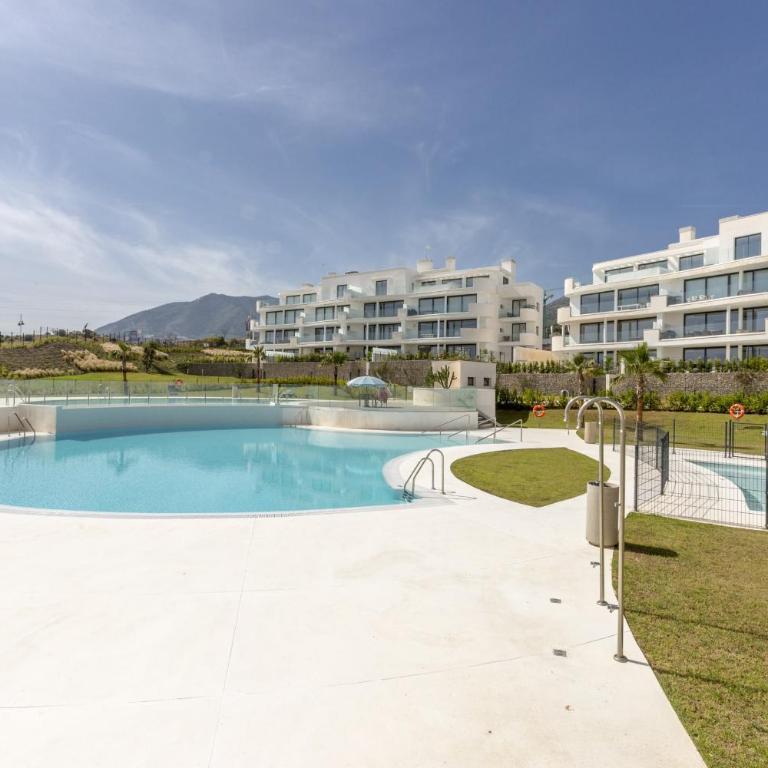 ViVi Homes - Panorama Pool, Golf, Terrace & Sea View - Apartment with Sea View - 23