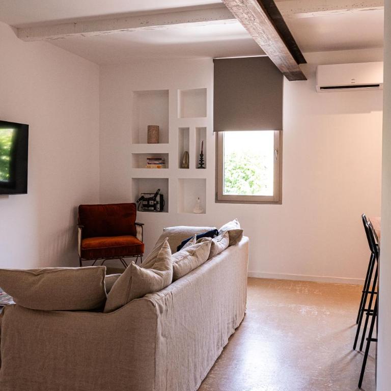 Maison Arthur - Two-Bedroom Apartment - 9