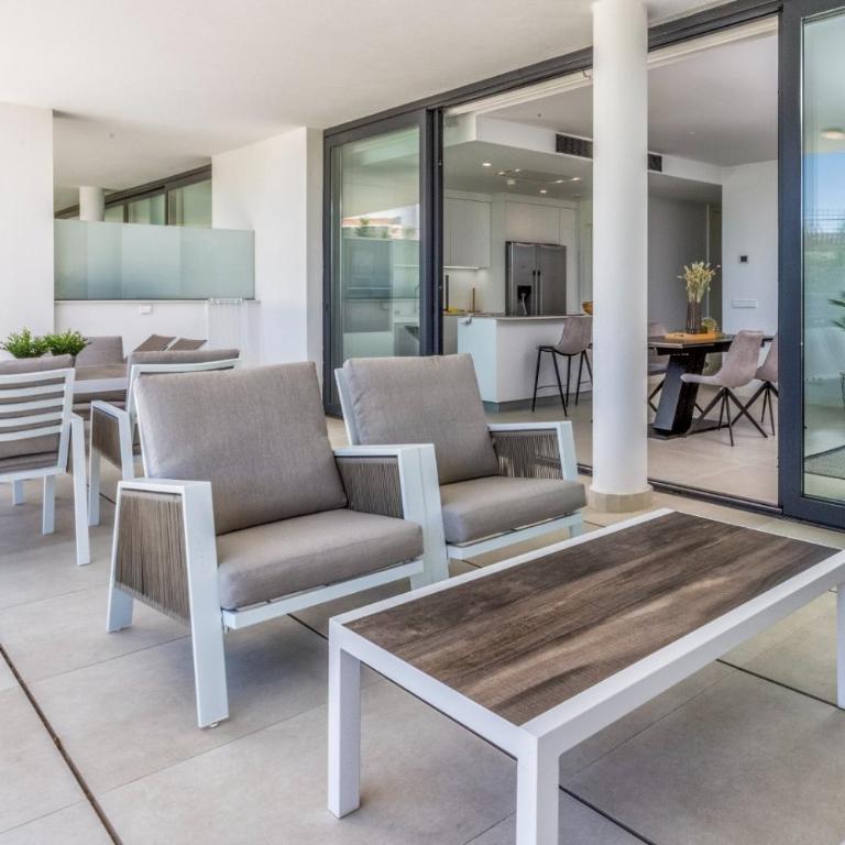 ViVi Homes - Cameron Pool, Patio, Garden & Beach - Apartment - Ground Floor - 8
