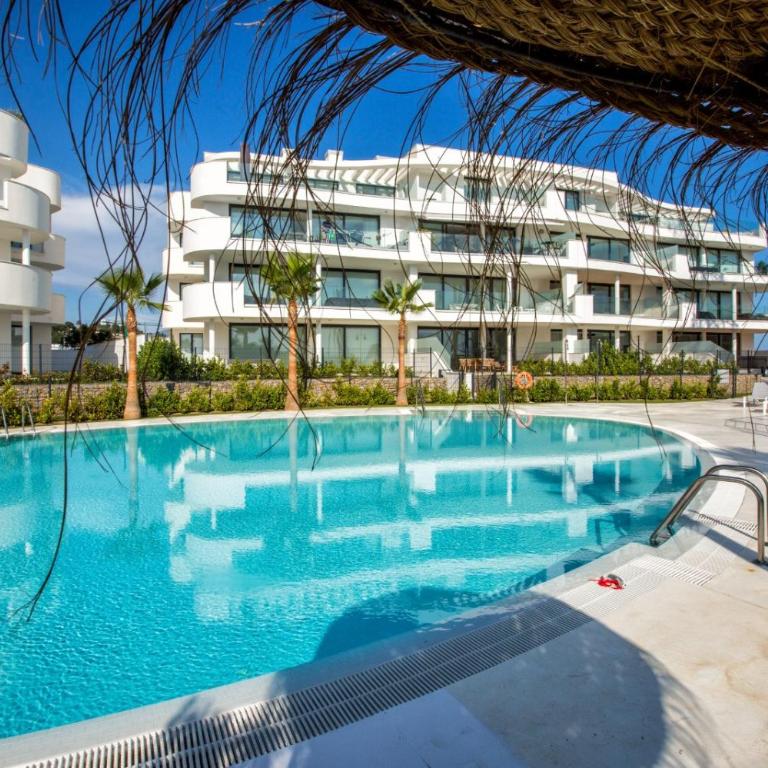 ViVi Homes - Cameron Pool, Patio, Garden & Beach - Apartment - Ground Floor - 1