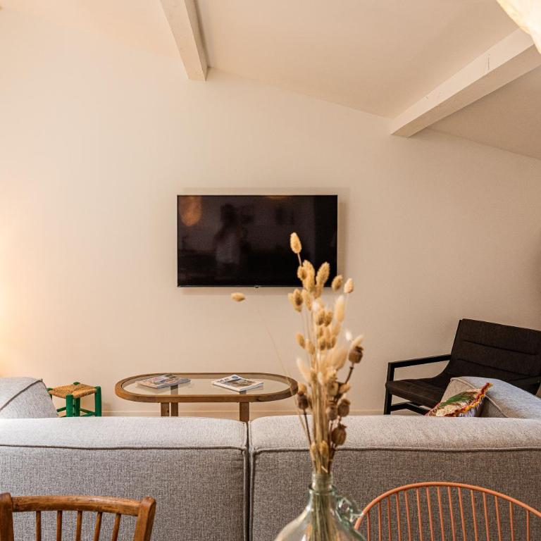 Maison Arthur - Two-Bedroom Apartment - 20
