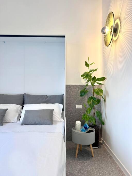 Loft 206 - One-Bedroom Apartment - 3