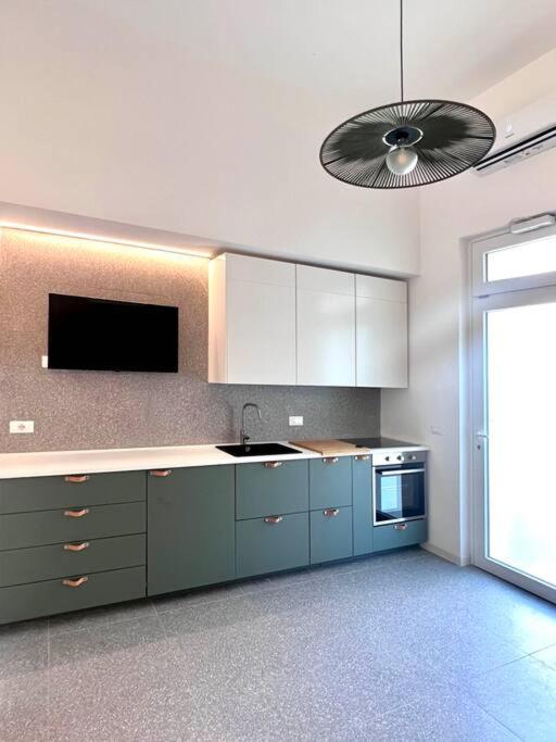 Loft 206 - One-Bedroom Apartment - 12