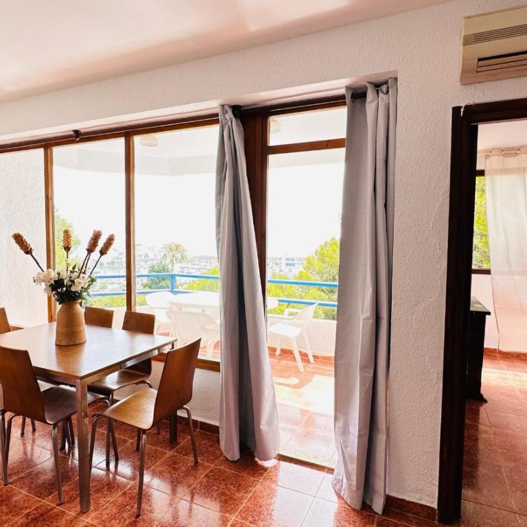 TRES CARABELAS 249 - Apartamento de 2 dormitorios - 3