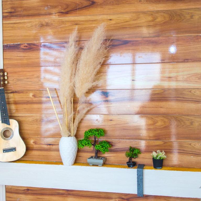 Luxury Apartment Black and Gold - Deluxe Apartment - 49