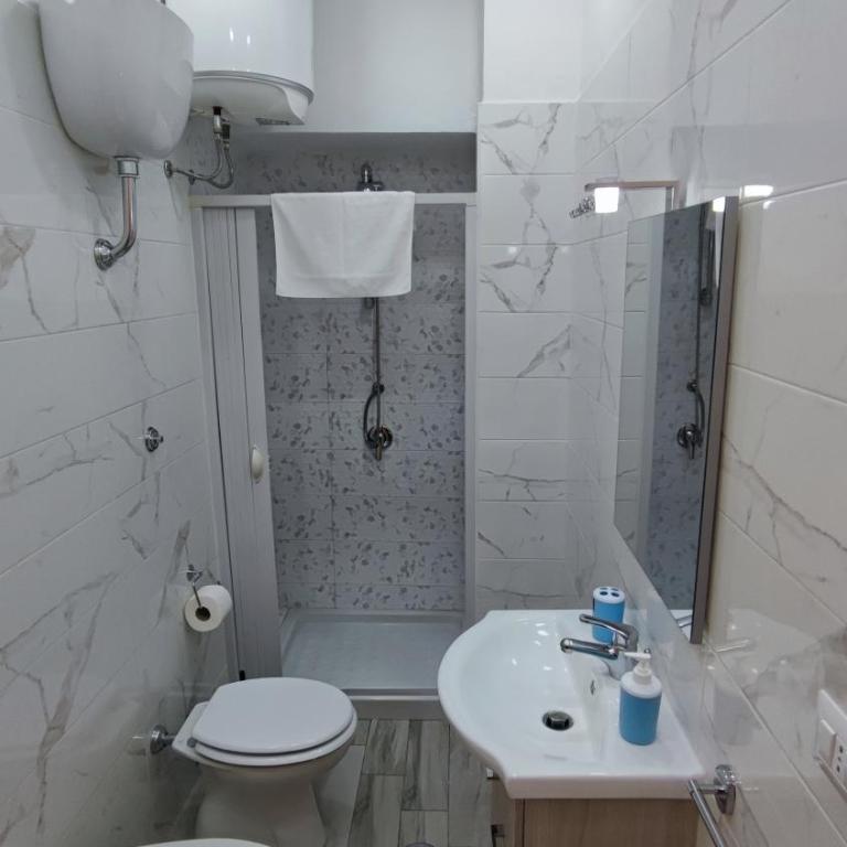 Giulia's House - Appartamento con 1 Camera da Letto - 13