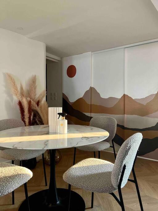 «Entre Terre et Mer » 5mins à pied Plage/15mins Vieux Port - Appartement 2 Chambres - 4