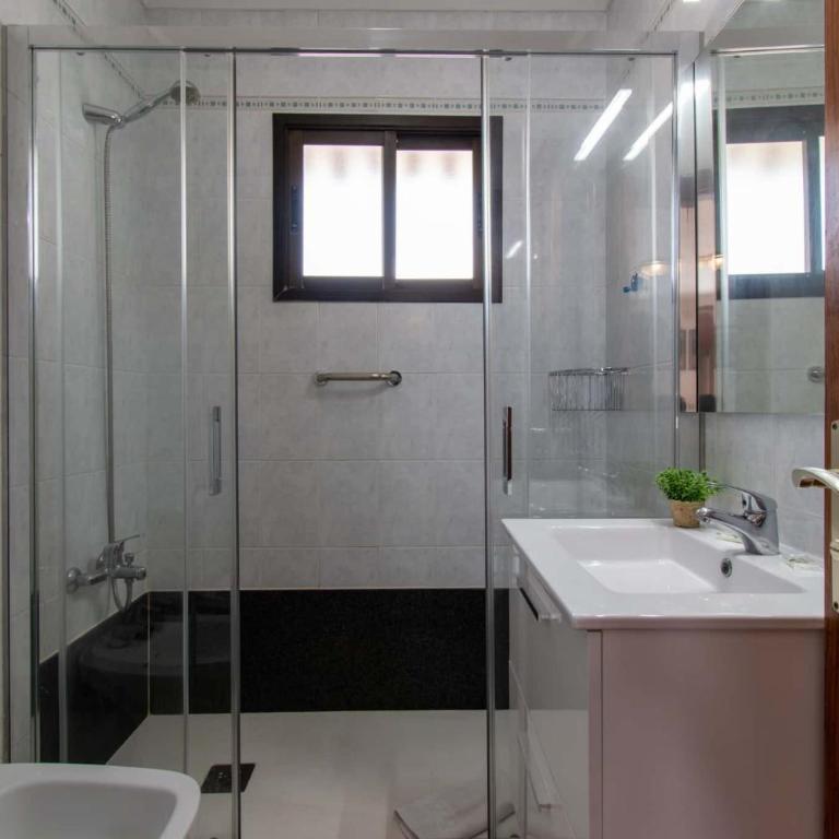 Las Blanquitas 9 - Two-Bedroom Apartment - 36