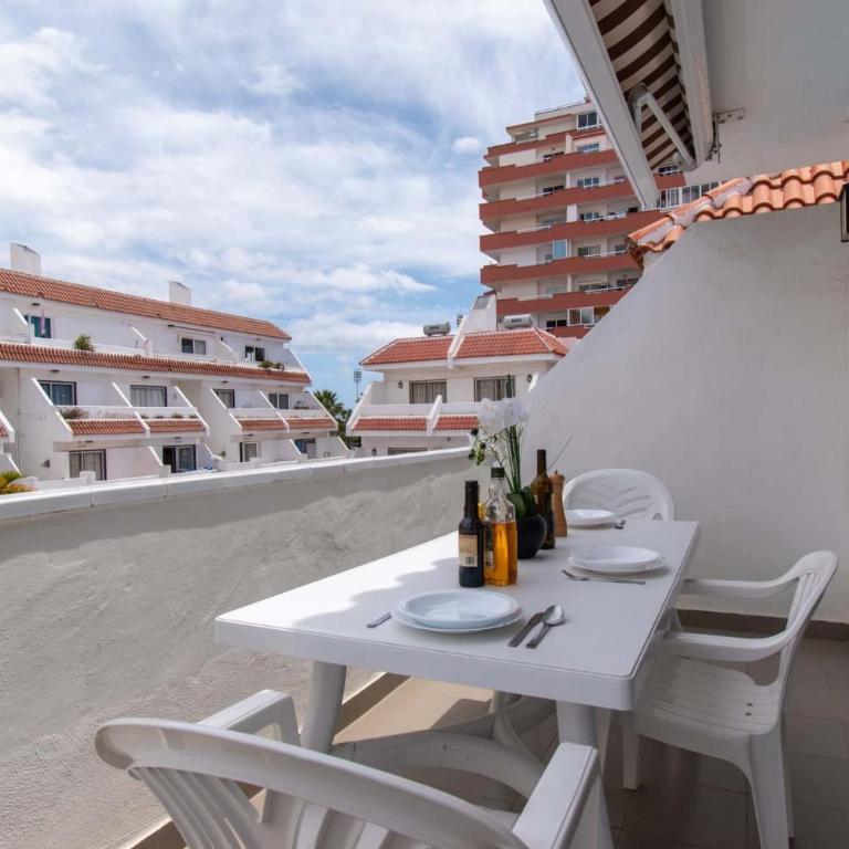 Las Blanquitas 9 - Two-Bedroom Apartment - 24