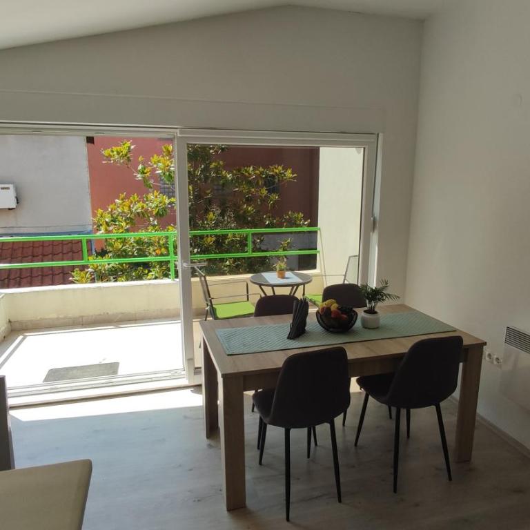AP apartment - One-Bedroom Apartment - 11