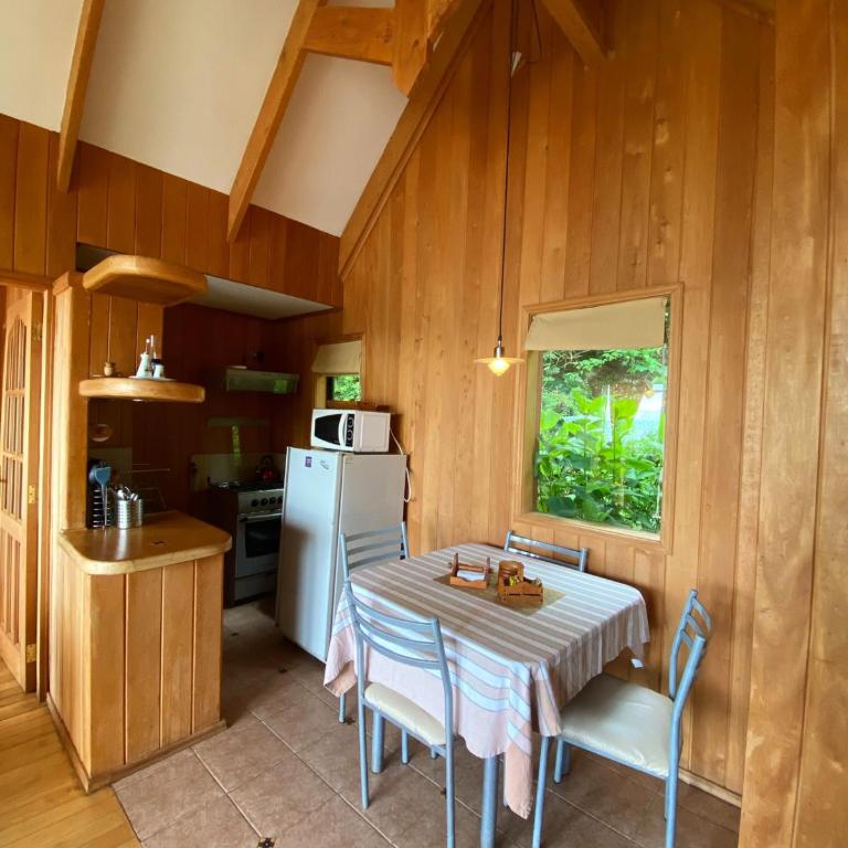 Cabañas Bahia Celeste, Puerto Varas - Bungalow (5 adultos) - 3