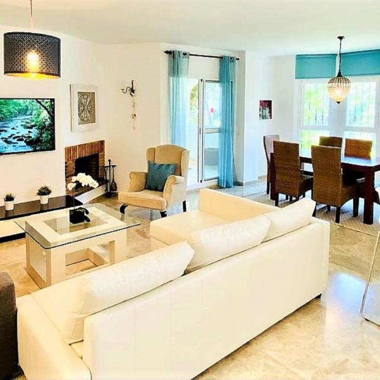 Los Naranjos close to Puerto Banus - Apartamento con vistas a la piscina - 14