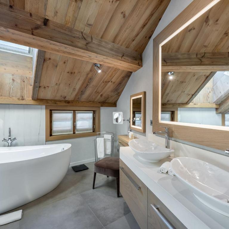 Chalet de luxe avec espace bien-être à Méribel, demi-pension incluse - FR-1-566-44 - Chalet (12 Adultes) - 15