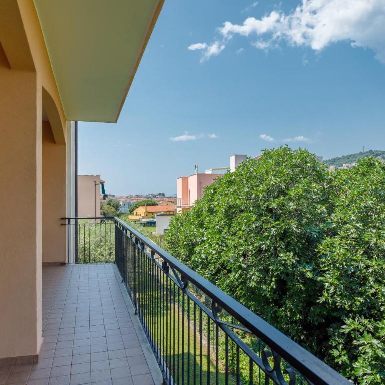 Residence Mizar 2 - Appartamento con 2 Camere da Letto e Balcone - 8