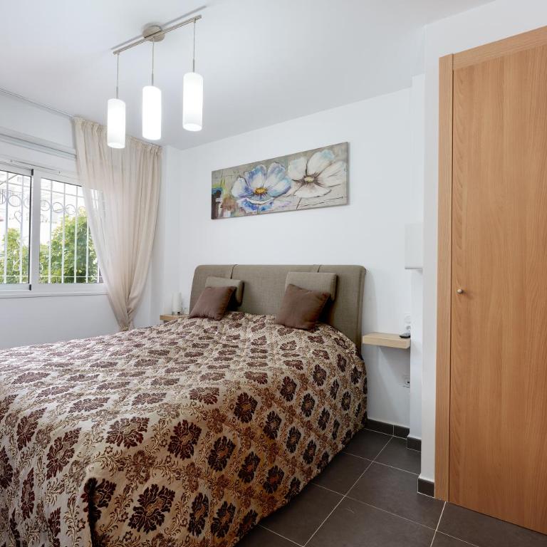 Sunny apartments in La Mata, Azul Beach 2 - Three-Bedroom Apartment - 2