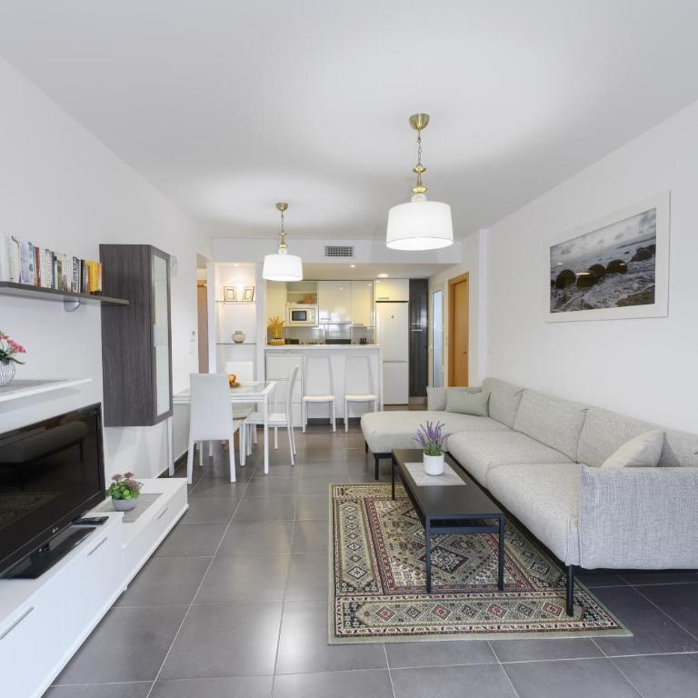 Sunny apartments in La Mata, Azul Beach 2 - Three-Bedroom Apartment - 5