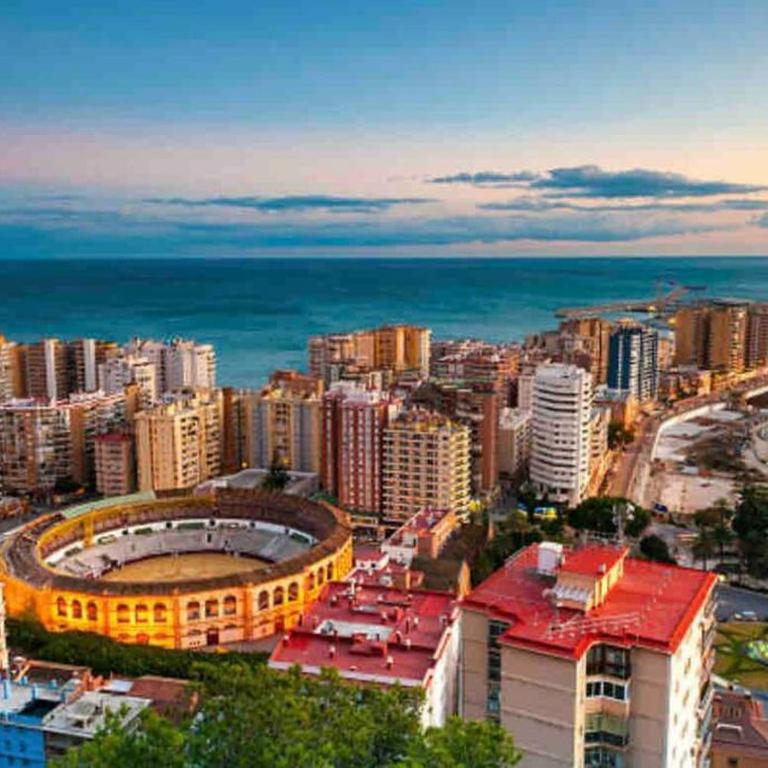 4 Bedroom House in City Centre with Your Own Private Roof Terrace - Casa de 4 dormitorios - 18