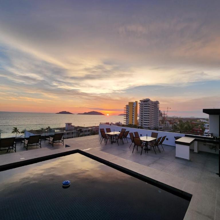 Torre Q Mazatlán - Departamento cerca del malecón de Mazatlán - Two-Bedroom Apartment - 2