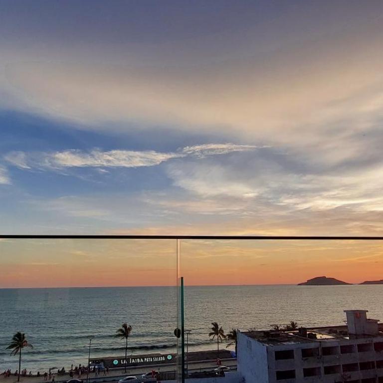 Torre Q Mazatlán - Departamento cerca del malecón de Mazatlán - Two-Bedroom Apartment - 7