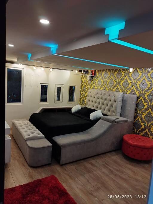 Apartamento Penthouse con Jacuzzi y Chimenea - Apartamento de 2 dormitorios - 18