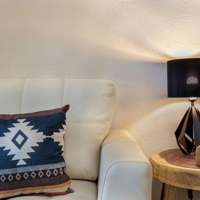 Chic Marina 2BR condo with Pool Access - Apartamento de 2 dormitorios - 13