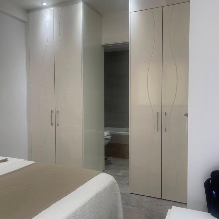 Marbella Eurobel - Two-Bedroom Apartment - 33