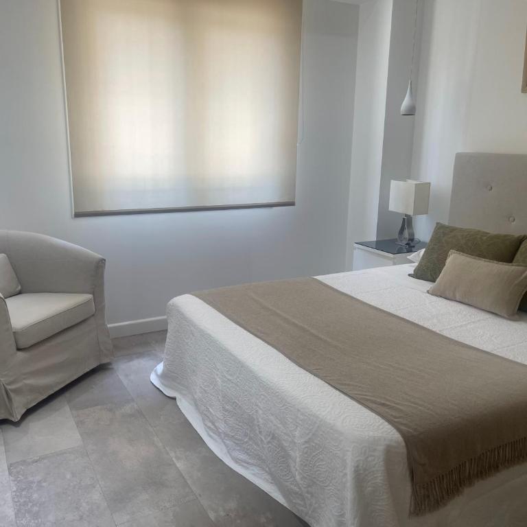 Marbella Eurobel - Two-Bedroom Apartment - 25