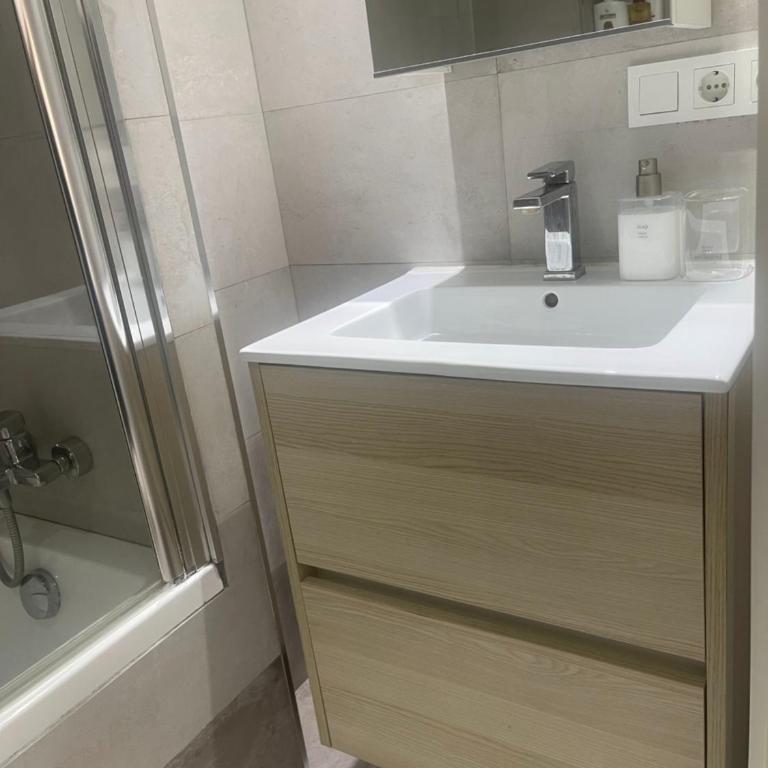 Marbella Eurobel - Two-Bedroom Apartment - 37