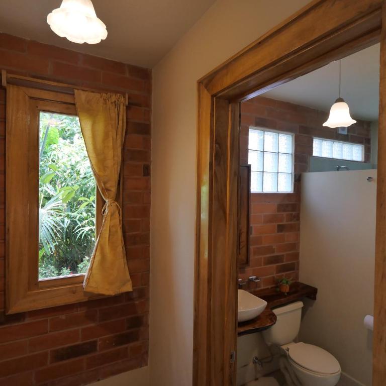 Casa del Rio en MINDO - Standard King Room - 11