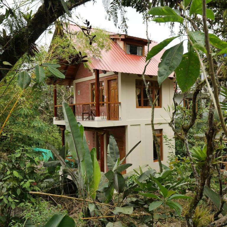 Casa del Rio en MINDO - Family Room with Mountain View - 14