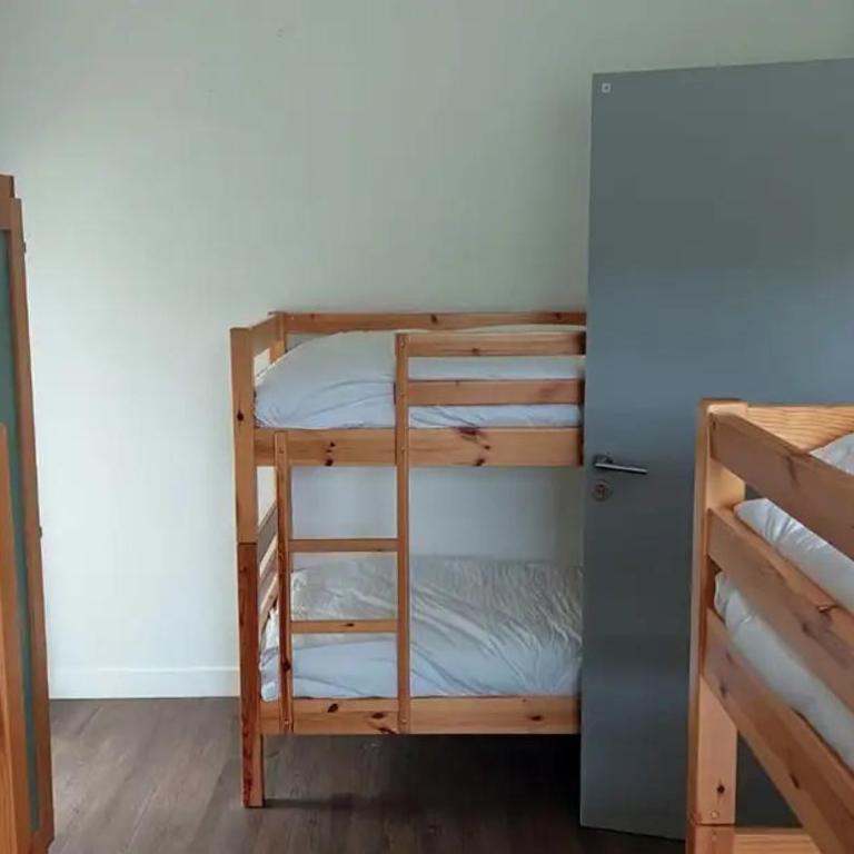 Auberge de jeunesse HI Millau La Maladrerie - Chambre 8 Lits - 3