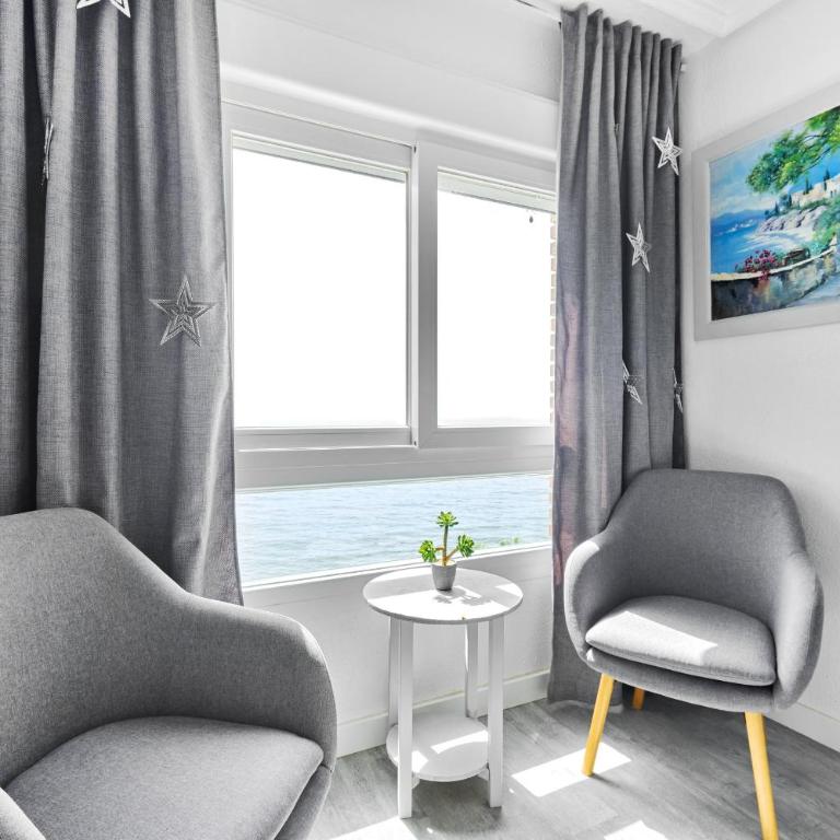 Espanhouse Sunrise - Two-Bedroom Apartment - 28