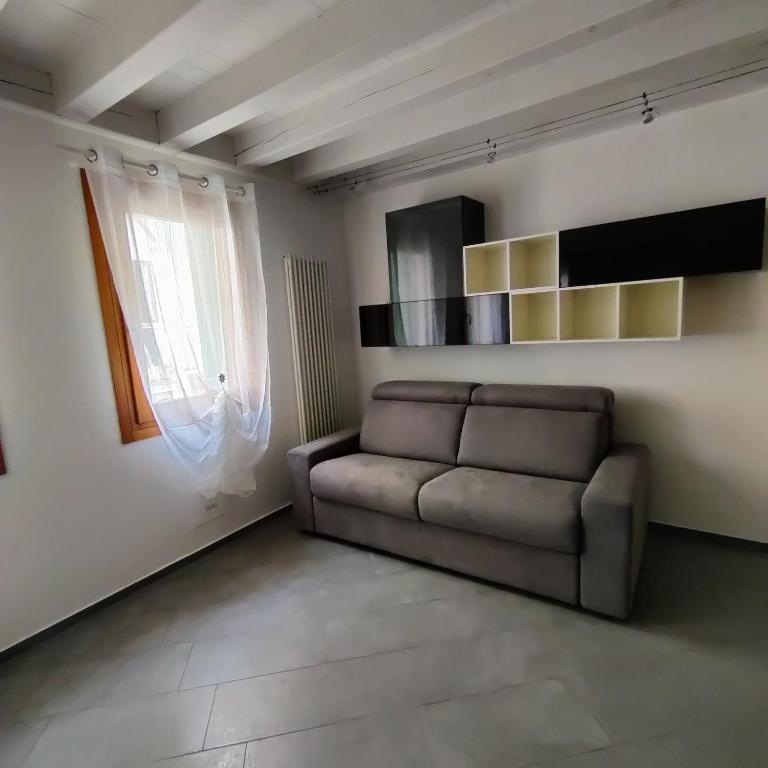 Palazzo degli Artisti - Appartamento con 2 Camere da Letto - 11
